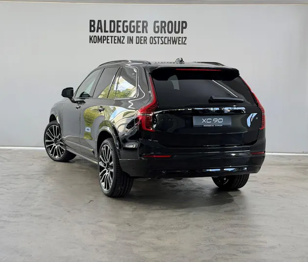 VOLVO XC90 2.0 T8 TE Black Edition e