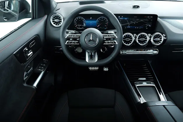 MERCEDES-BENZ GLA 35 AMG 4matic H247
