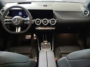 MERCEDES-BENZ GLA 250 AMG 4M Swiss Star H247