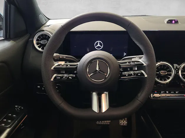 MERCEDES-BENZ GLA 250 AMG 4M Swiss Star H247