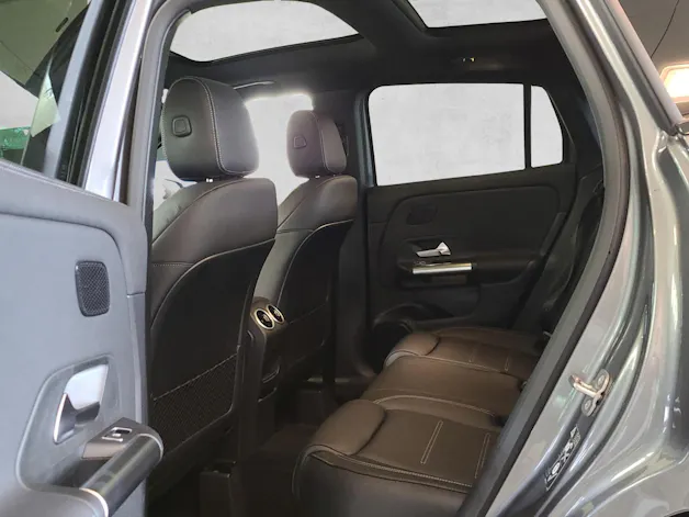 MERCEDES-BENZ GLA 250 AMG 4M Swiss Star H247