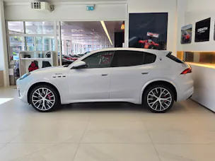MASERATI Grecale 2.0 MHEV Modena Hybrid Automatica