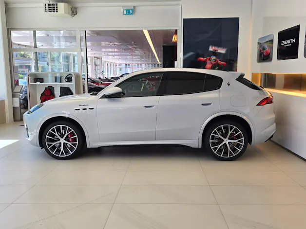 MASERATI Grecale 2.0 MHEV Modena Hybrid Automatica