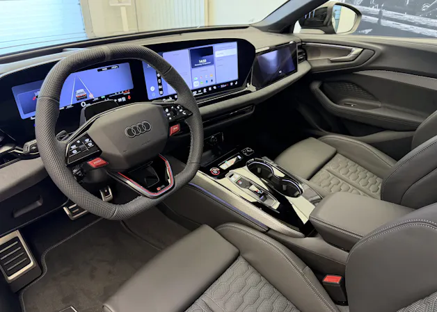 AUDI RS 5 Avant TFSI 470 kW Tiptronic quattro