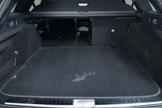 MERCEDES-BENZ E 200 AMG Line 4matic S214 T