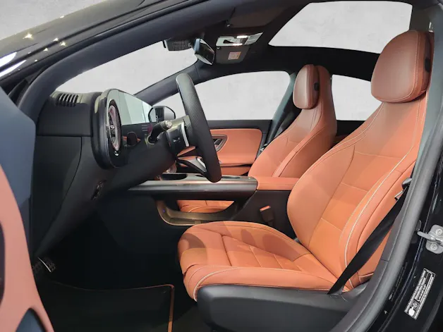 MERCEDES-BENZ CLA 220 AMG Line 4M C178