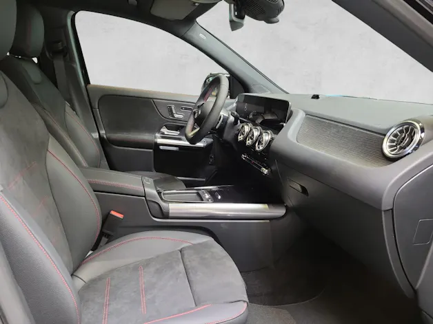 MERCEDES-BENZ GLA 220 AMG 4M H247