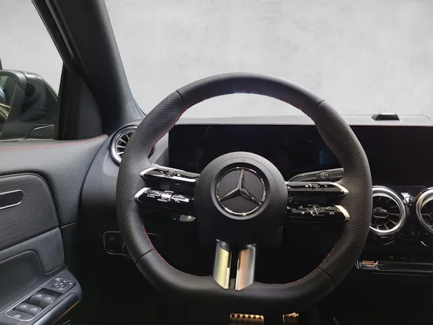 MERCEDES-BENZ GLA 220 AMG 4M H247