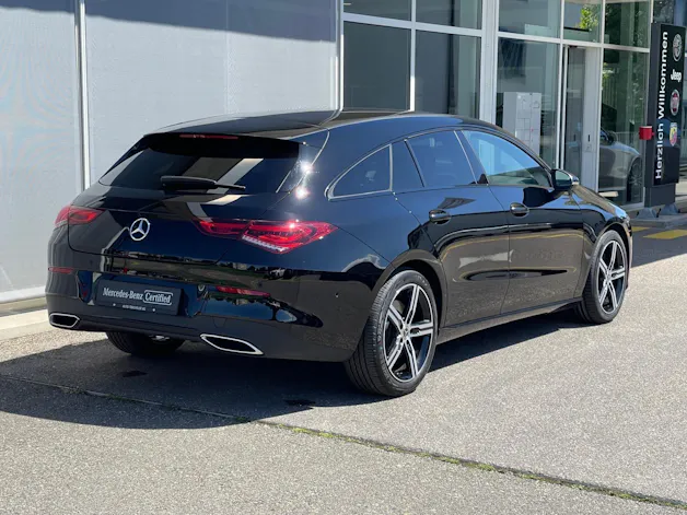 MERCEDES-BENZ CLA Shooting Brake 250 4Matic 7G-DCT Swiss Star