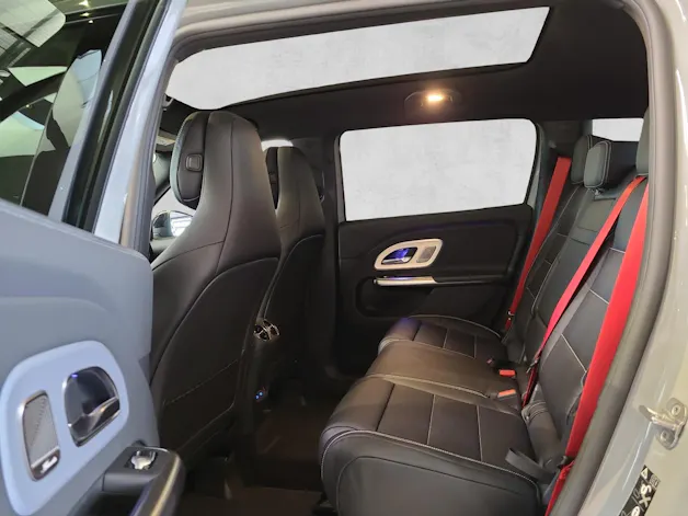 MERCEDES-BENZ GLB 220 4matic