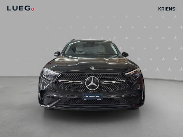 MERCEDES-BENZ GLC 450 d 4M - AMG / DISTRONIC / 360 Grad Kamera / Panorama-Dach / Head-Up Display