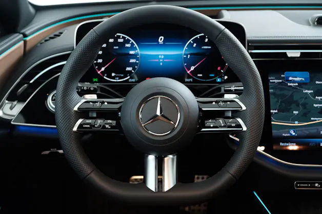 MERCEDES-BENZ E 450 d AMG Line 4matic S214