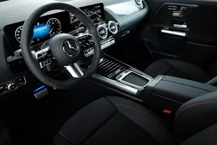 MERCEDES-BENZ GLA 250 Swiss Star AMG Line 4matic H247