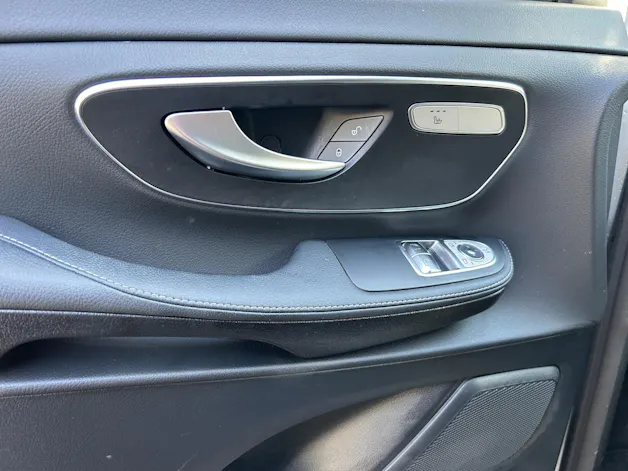 MERCEDES-BENZ V 250 d lang Avantgarde 4Matic G-Tronic