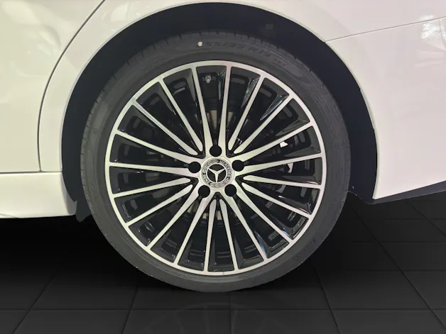 MERCEDES-BENZ C 220 d AMG 4M T Swiss Star S206 T
