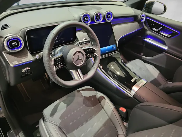 MERCEDES-BENZ GLC 200 AMG Line 4matic X254