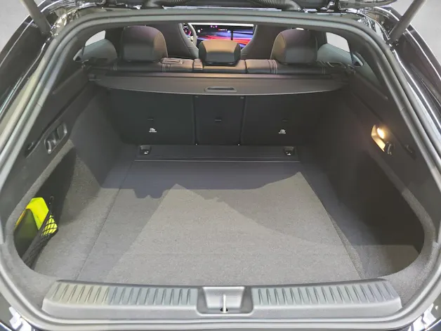 MERCEDES-BENZ CLA 220 4M Shooting Brake