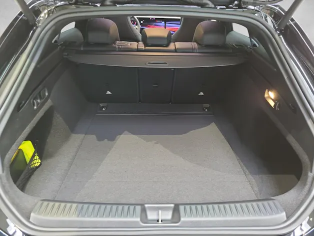 MERCEDES-BENZ CLA 220 4M Shooting Brake