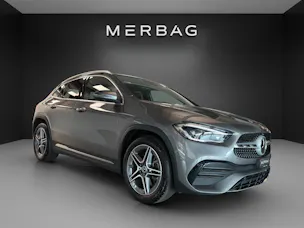 MERCEDES-BENZ GLA 250 AMG Line 4Matic