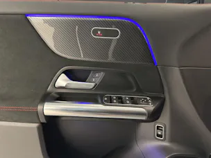 MERCEDES-BENZ GLA 250 AMG Line 4Matic