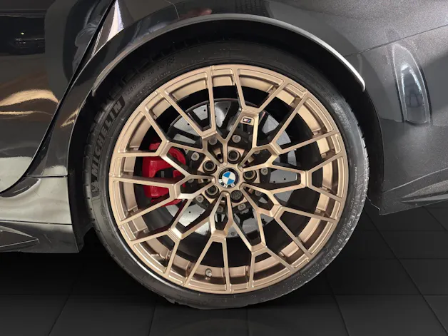 BMW M3 CS xDrive Competition