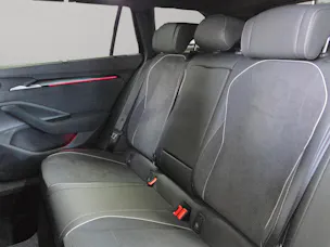 SKODA Superb Combi 2.0 TDi Sportline 4x4 DSG