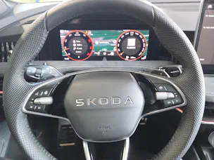 SKODA Superb Combi 2.0 TDi Sportline 4x4 DSG