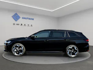 SKODA Superb Combi 2.0 TDi Sportline 4x4 DSG