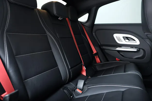 MERCEDES-BENZ CLA 350 AMG Line 4matic C174 Demo
