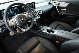 MERCEDES-BENZ CLA 250 Swiss Star AMG Line 4matic X118