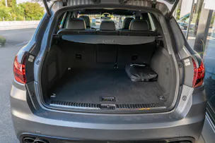 PORSCHE Cayenne Turbo