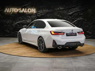BMW 320i xDrive Steptronic M Sport *Facelift*20" Felgen*Werksgarantie*Head-Up*Assistenten*