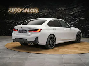 BMW 320i xDrive Steptronic M Sport *Facelift*20" Felgen*Werksgarantie*Head-Up*Assistenten*