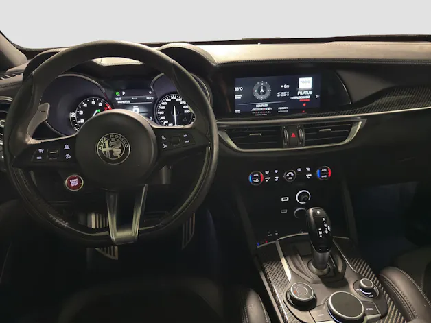 ALFA ROMEO Stelvio 2.9 V6 Biturbo Q4 Quadrifoglio