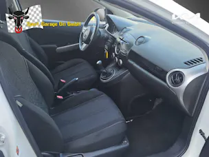 MAZDA 2 1.5 MZR Sport