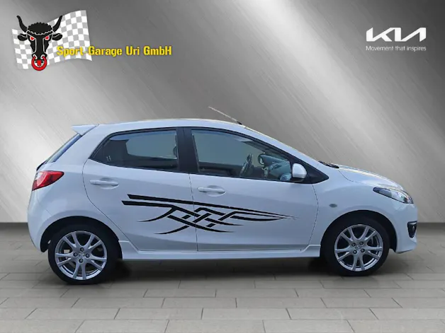 MAZDA 2 1.5 MZR Sport