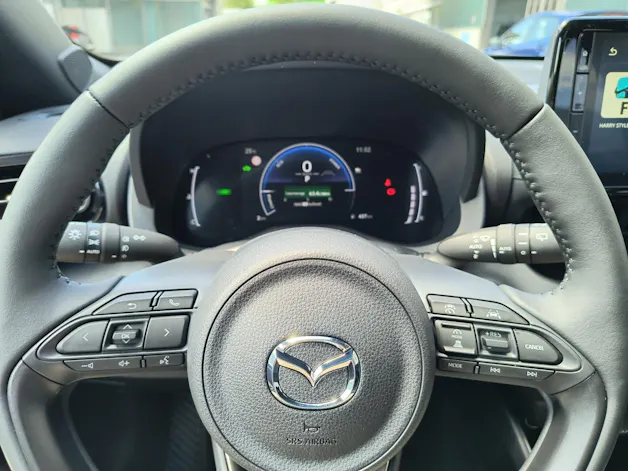 MAZDA 2 1.5 Hybrid Homura