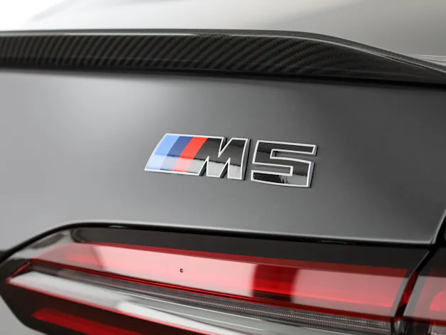 BMW M5 Limousine