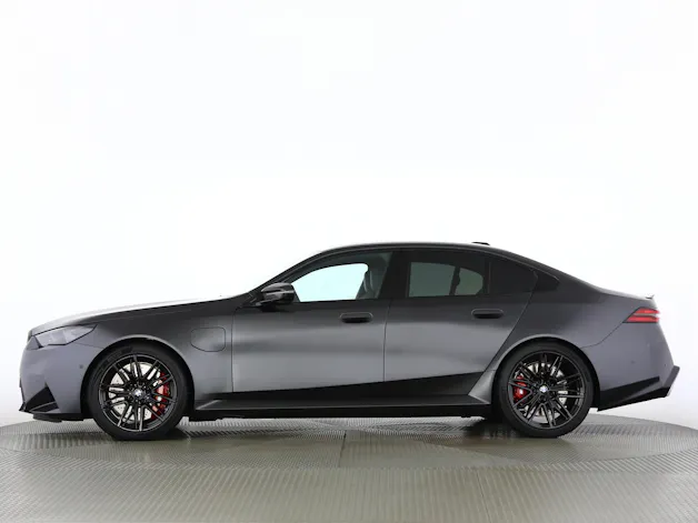 BMW M5 Limousine