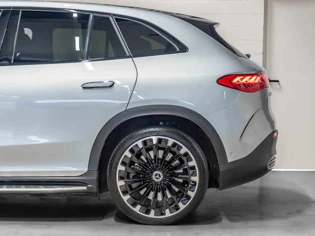 MERCEDES-BENZ EQE SUV X294 EQE 500 Executive Edition AMG Line 4matic