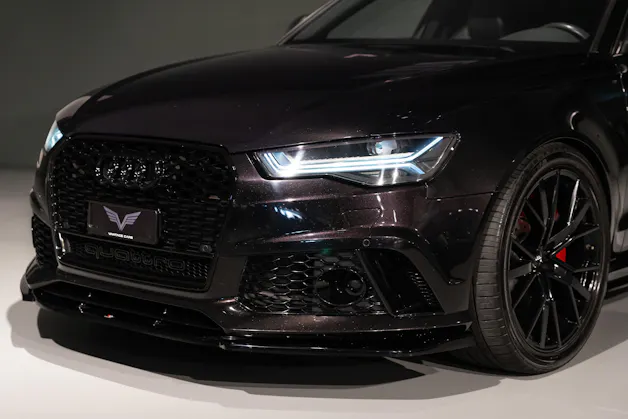 AUDI RS6 Avant 4.0 V8 TFSI Performance