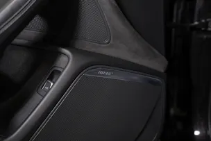 AUDI RS6 Avant 4.0 V8 TFSI Performance