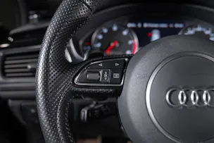 AUDI RS6 Avant 4.0 V8 TFSI Performance