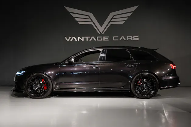 AUDI RS6 Avant 4.0 V8 TFSI Performance