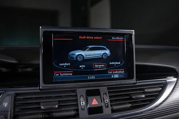 AUDI RS6 Avant 4.0 V8 TFSI Performance