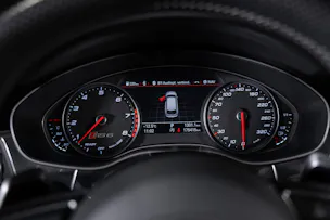 AUDI RS6 Avant 4.0 V8 TFSI Performance