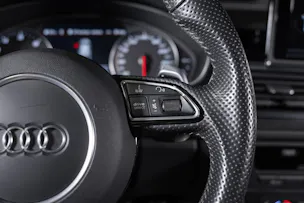 AUDI RS6 Avant 4.0 V8 TFSI Performance