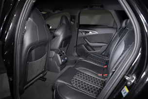 AUDI RS6 Avant 4.0 V8 TFSI Performance