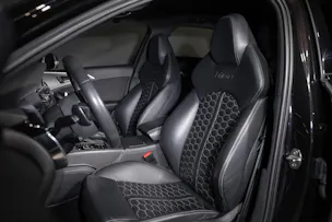 AUDI RS6 Avant 4.0 V8 TFSI Performance