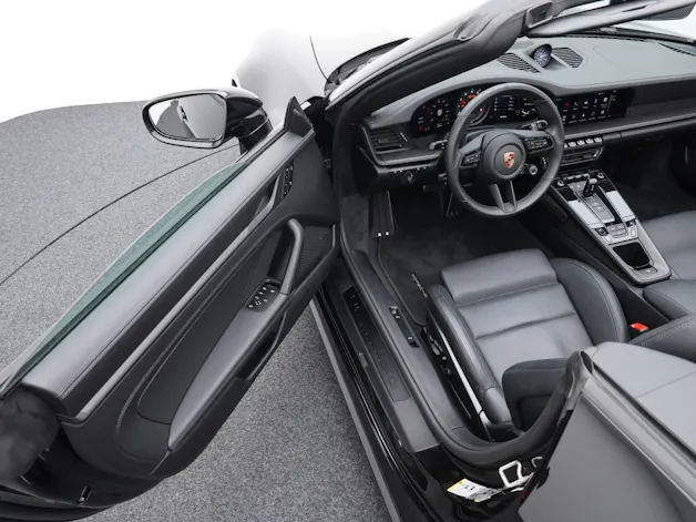 PORSCHE 911 Carrera 4 GTS Cabriolet
